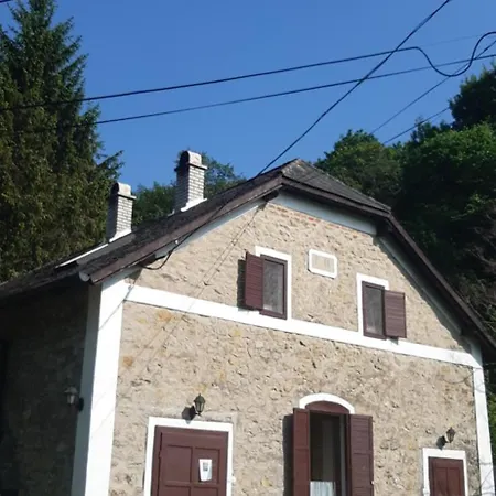 Сasa de vacaciones Prém Malom *