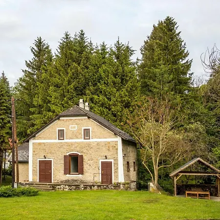 Prem Malom Vendeghaz Vakantiehuis Bakonynána
